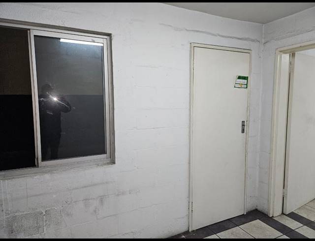 INDUSTRIAL PROPERTY TO RENT IN EPPING